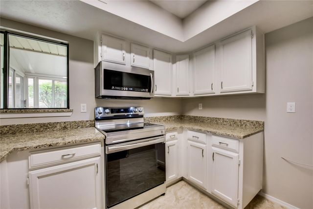 443 Pogue Street, Cedar Hill, TX 75104