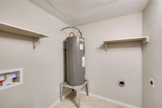 443 Pogue Street, Cedar Hill, TX 75104