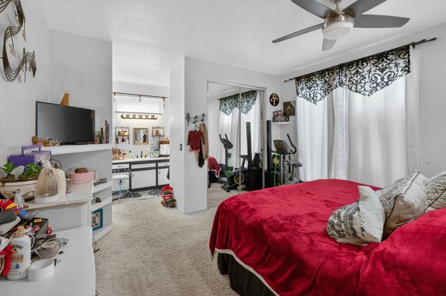 5530 Coral Creek Way, Elk Grove, CA 95758