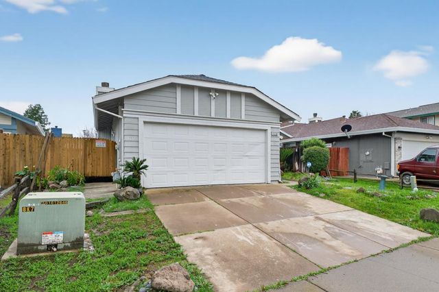 5530 Coral Creek Way, Elk Grove, CA 95758