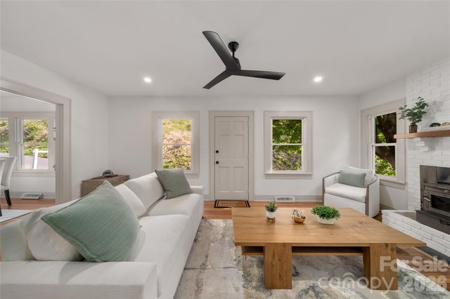 10 Sixth Street, Asheville, NC 28804