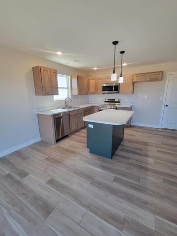 3121 POMPEY DR, Columbia, MO 65202