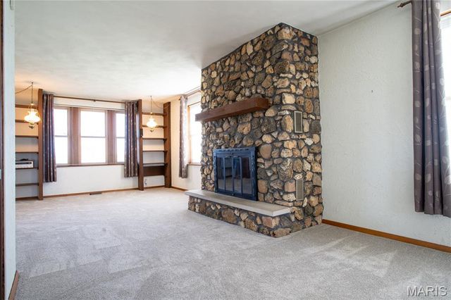 12772 Buckeye Road, Highland, IL 62249