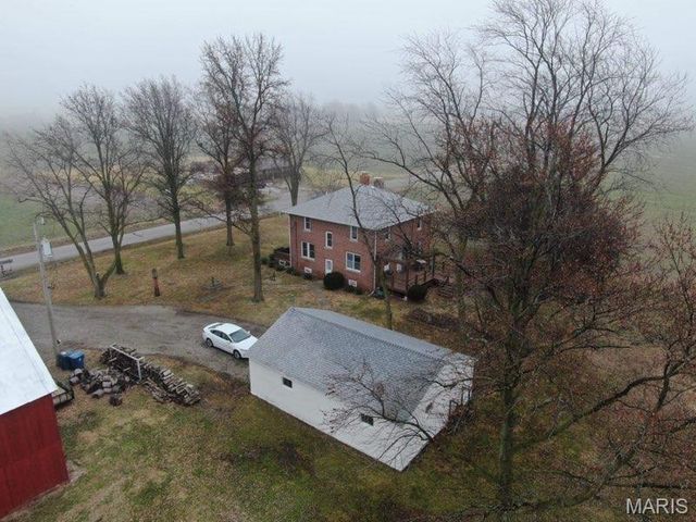 12772 Buckeye Road, Highland, IL 62249