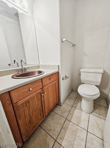 5330 East Charleston Boulevard 113, Las Vegas, NV 89142