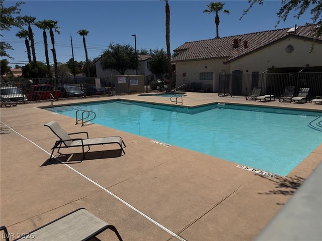 5330 East Charleston Boulevard 113, Las Vegas, NV 89142