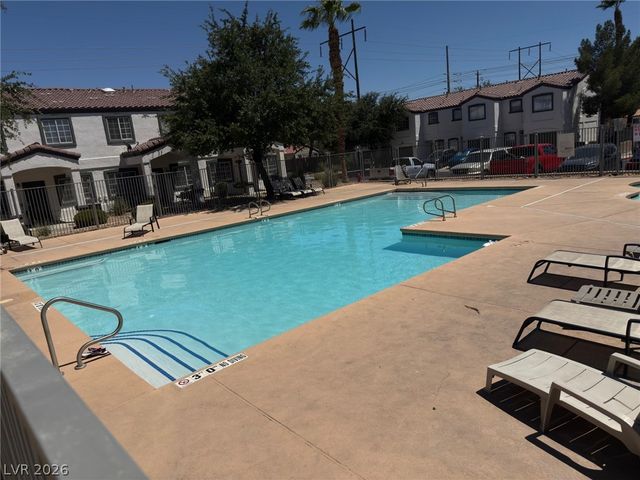 5330 East Charleston Boulevard 113, Las Vegas, NV 89142