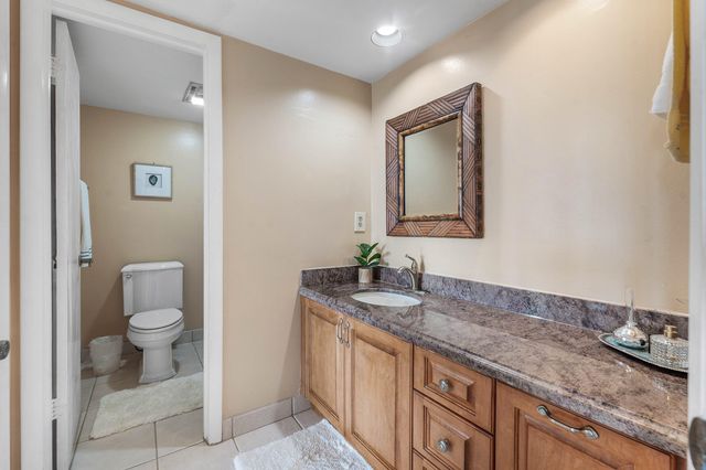 3589 S Ocean Boulevard 703, South Palm Beach, FL 33480