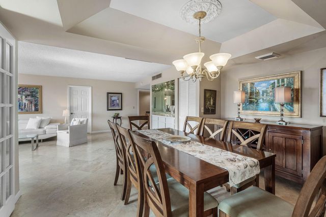 3589 S Ocean Boulevard 703, South Palm Beach, FL 33480