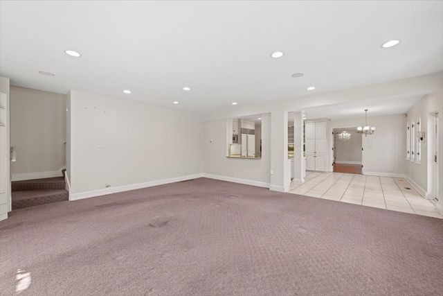 396 Sheridan Road, Glencoe, IL 60022
