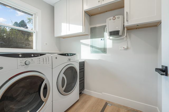 2008 KIRCHOFF Road, Rolling Meadows, IL 60008