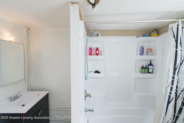 941 Maryland Avenue, Lansing, MI 48906