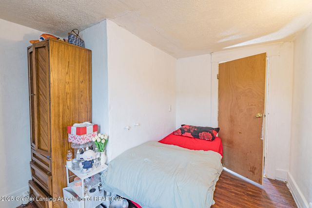 941 Maryland Avenue, Lansing, MI 48906