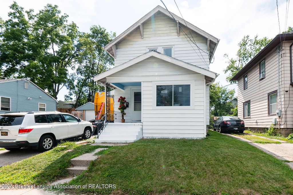 941 Maryland Avenue, Lansing, MI 48906