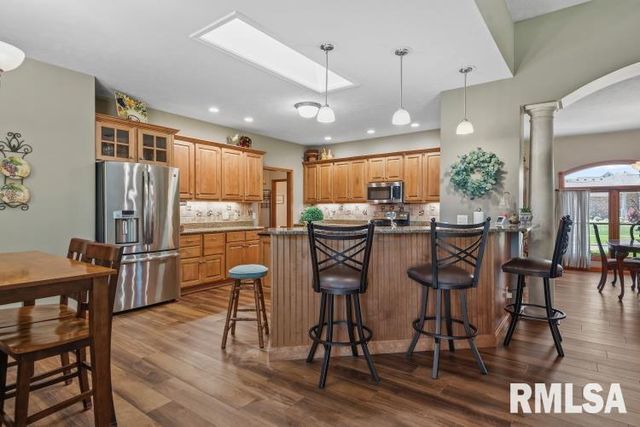 4377 Old Salem Lane, Springfield, IL 62711