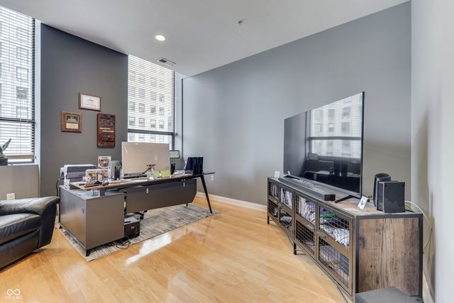 350 N Meridian Street 411, Indianapolis, IN 46204