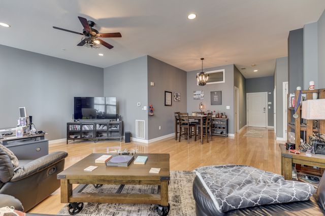 350 N Meridian Street 411, Indianapolis, IN 46204
