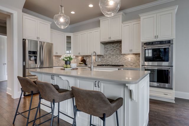 9560 Dresden Sq, Brentwood, TN 37027