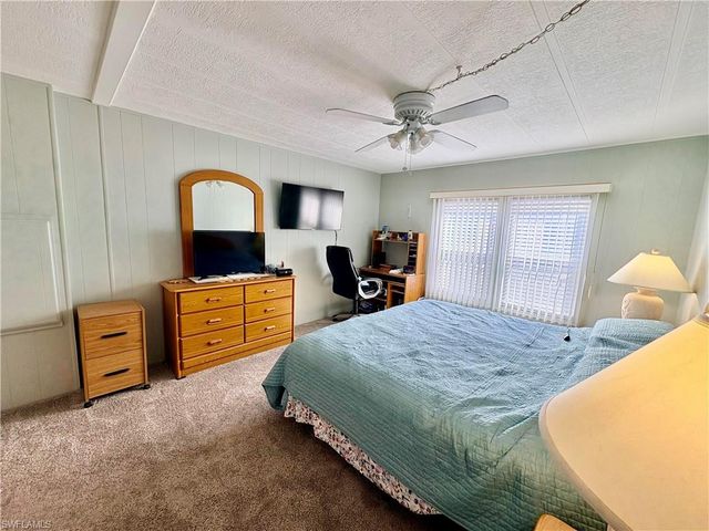 3170 Running Deer DR, North Fort Myers, FL 33917