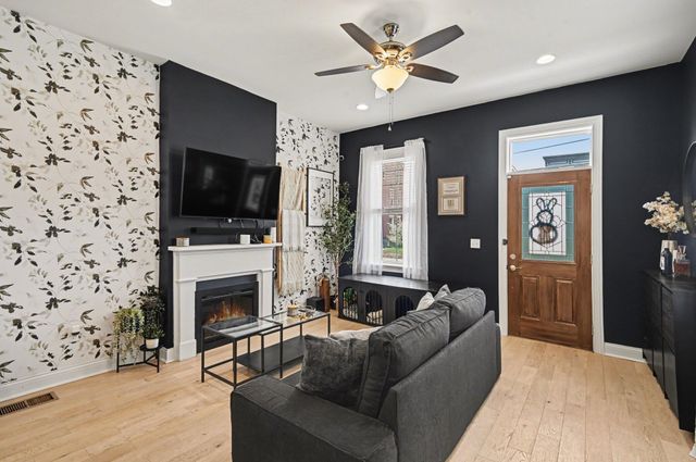 324 W 9th Street, Newport, KY 41071
