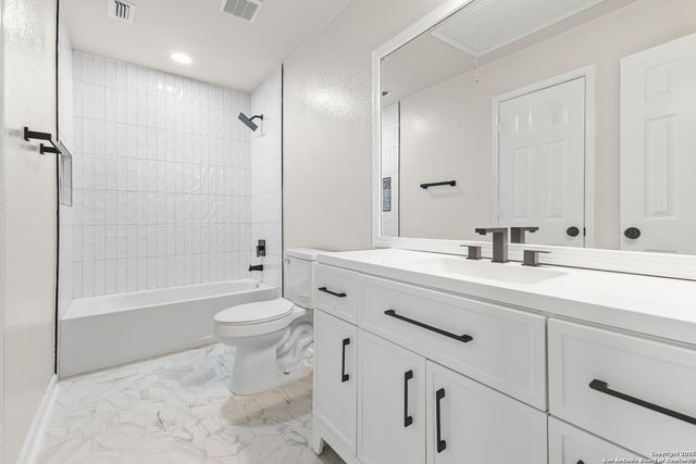 3727 Columbia, Cibolo, TX 78108