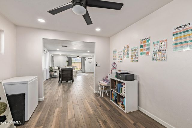 1925 E GREASEWOOD Street, Apache Junction, AZ 85119