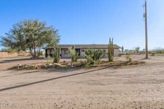 1925 E GREASEWOOD Street, Apache Junction, AZ 85119
