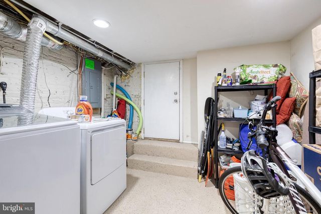 235 S ROBINSON ST, Baltimore, MD 21224