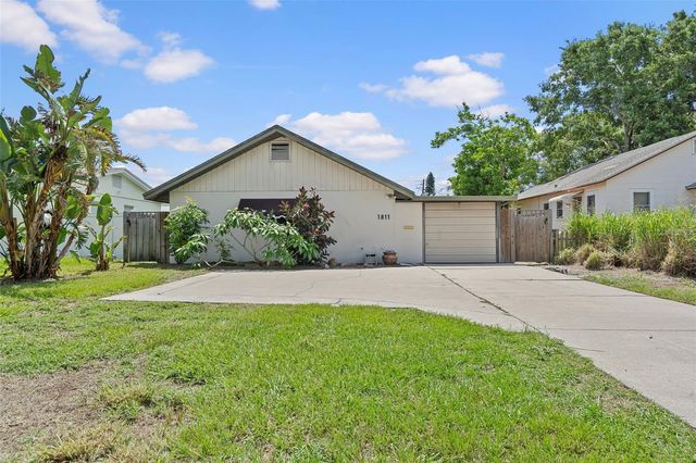 1811 49TH STREET N, St Petersburg, FL 33710