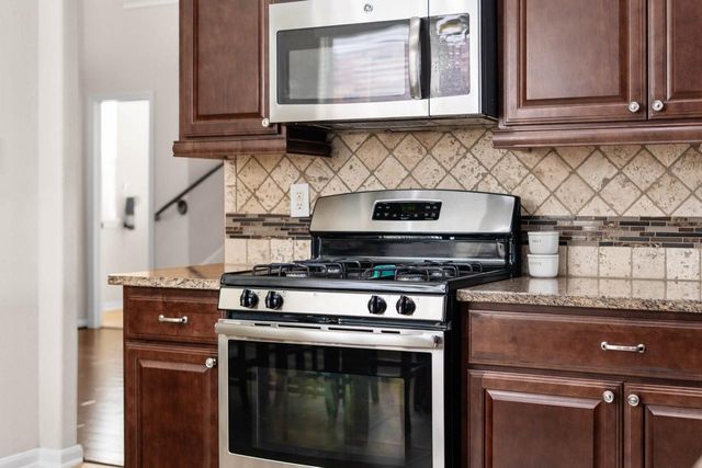 28734 Mayes Bluff Drive, Katy, TX 77494