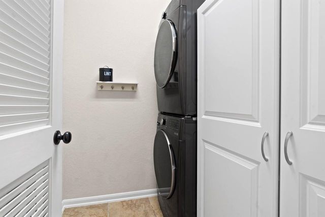 28734 Mayes Bluff Drive, Katy, TX 77494