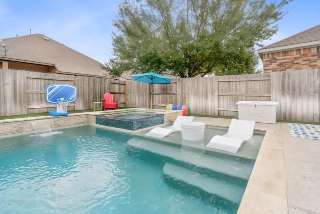 28734 Mayes Bluff Drive, Katy, TX 77494