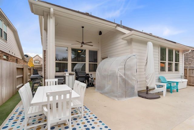 28734 Mayes Bluff Drive, Katy, TX 77494