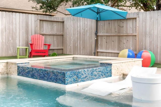 28734 Mayes Bluff Drive, Katy, TX 77494