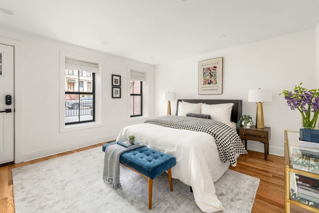 1004A PUTNAM Avenue, New York City, NY 11221
