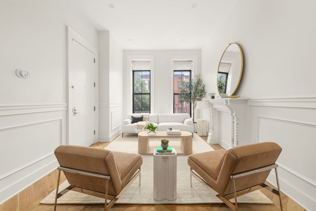 1004A PUTNAM Avenue, New York City, NY 11221
