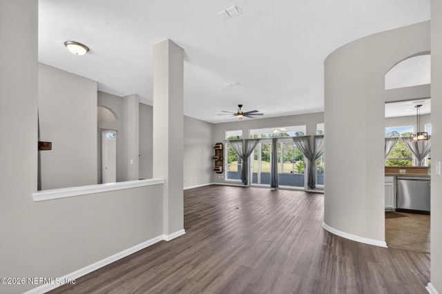10727 PLUM HOLLOW Drive, Jacksonville, FL 32222