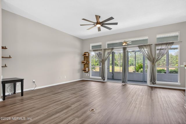10727 PLUM HOLLOW Drive, Jacksonville, FL 32222
