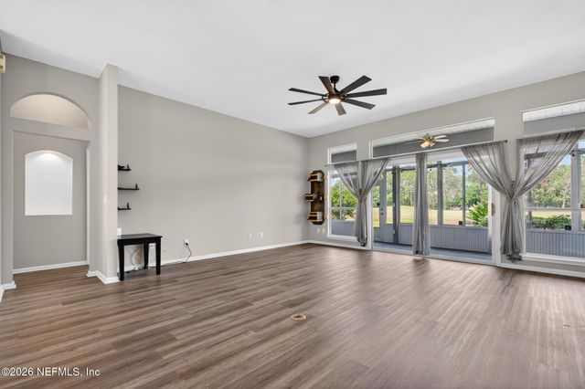 10727 PLUM HOLLOW Drive, Jacksonville, FL 32222
