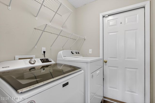 10727 PLUM HOLLOW Drive, Jacksonville, FL 32222