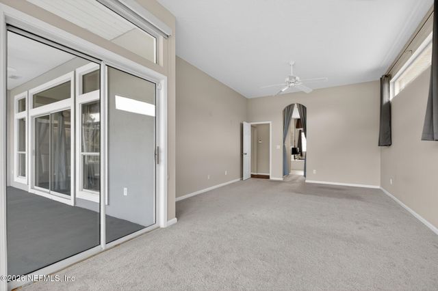 10727 PLUM HOLLOW Drive, Jacksonville, FL 32222