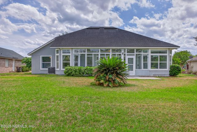 10727 PLUM HOLLOW Drive, Jacksonville, FL 32222