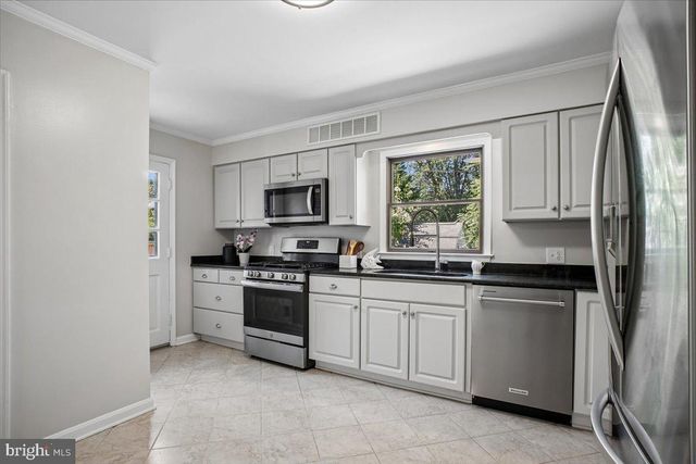 6016 WILLIAMSBURG RD, Alexandria, VA 22303