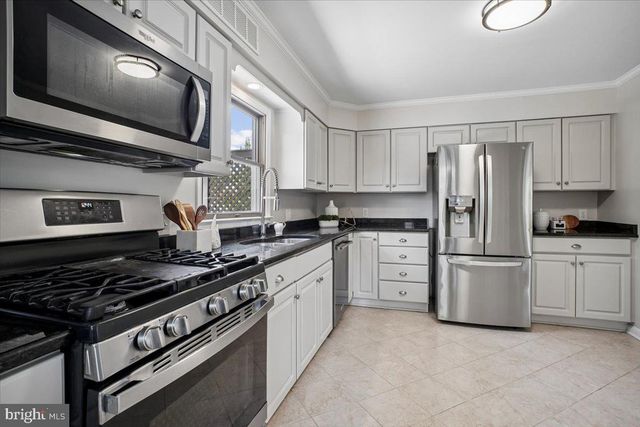 6016 WILLIAMSBURG RD, Alexandria, VA 22303