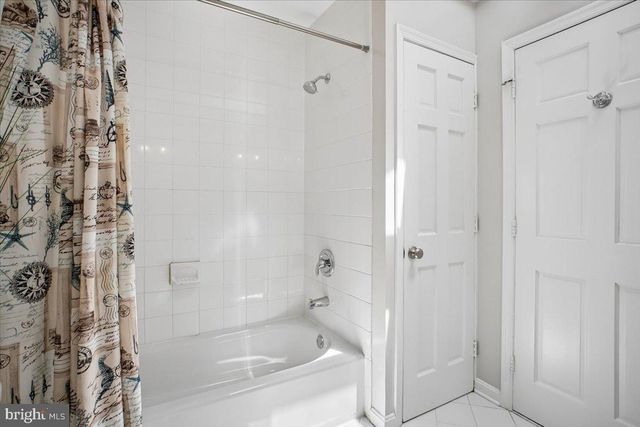 6016 WILLIAMSBURG RD, Alexandria, VA 22303