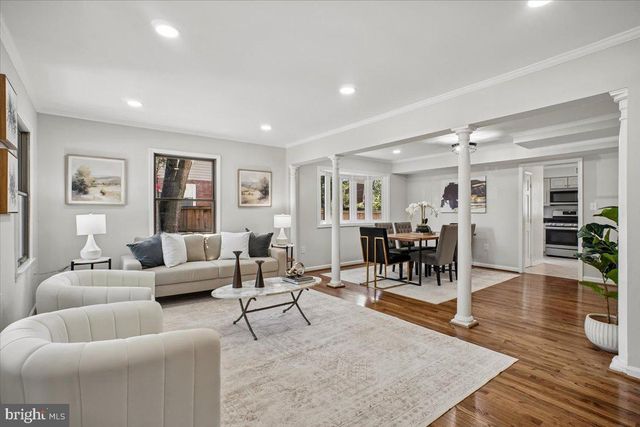 6016 WILLIAMSBURG RD, Alexandria, VA 22303