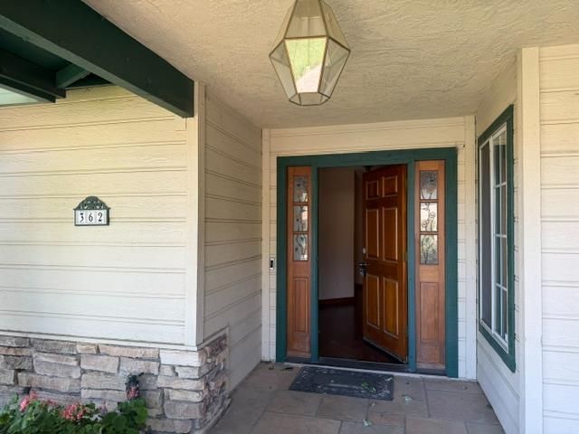 362 Garden Circle Dr, Manteca, CA 95336