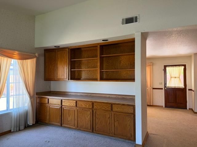 362 Garden Circle Dr, Manteca, CA 95336
