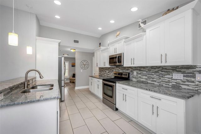 708 SPANISH MAIN DRIVE, Apollo Beach, FL 33572