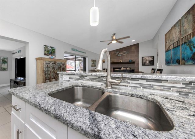 708 SPANISH MAIN DRIVE, Apollo Beach, FL 33572